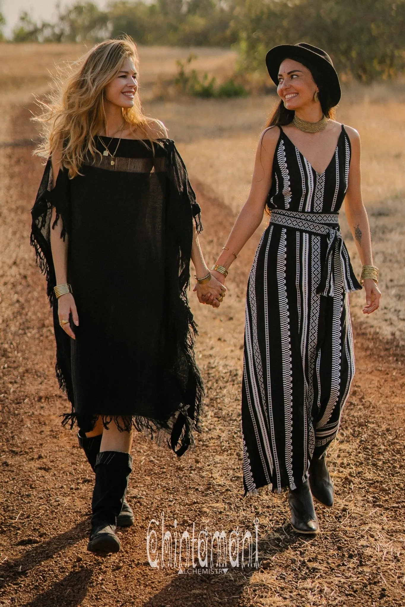 Beach Poncho Dress / Black