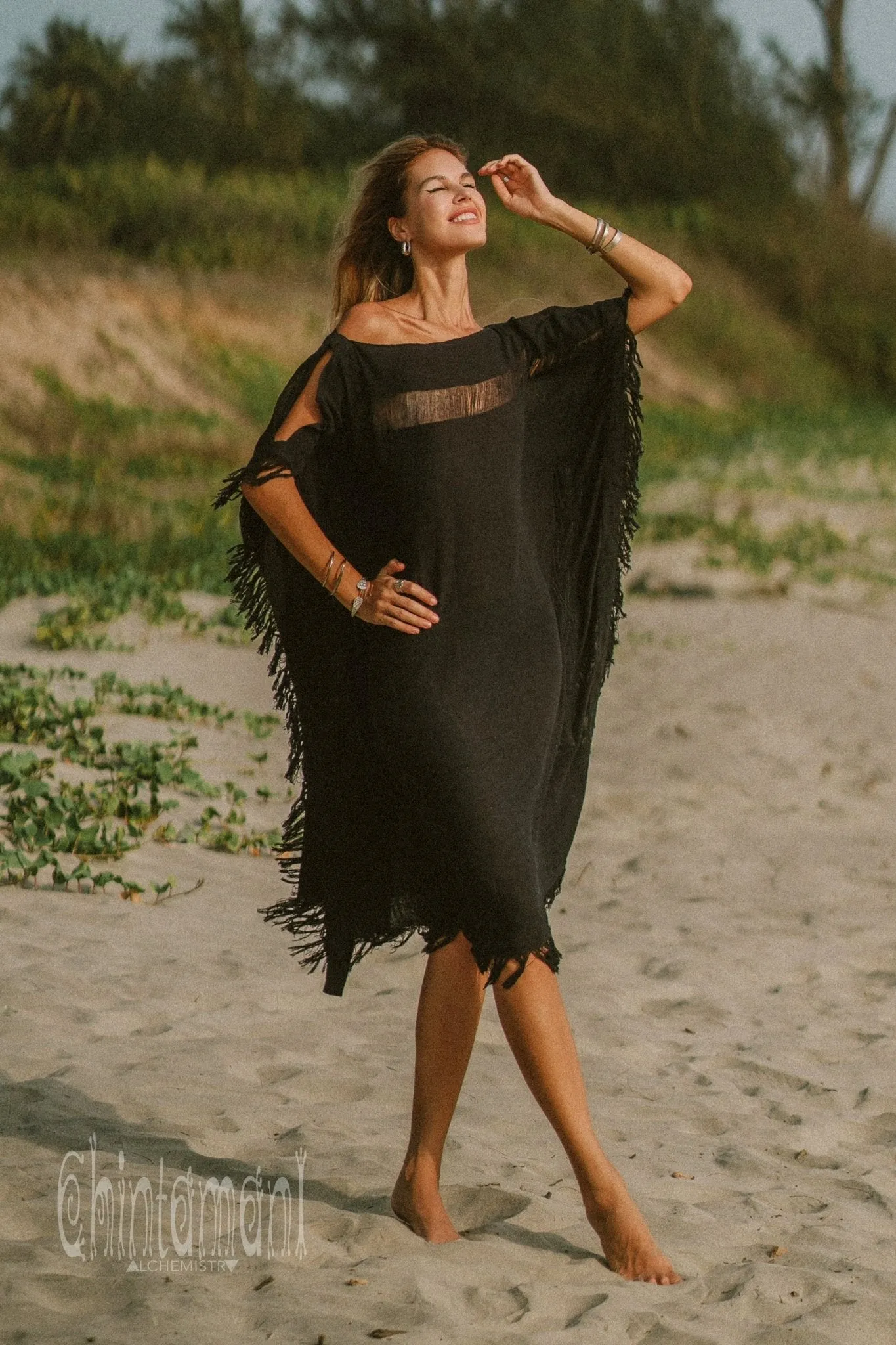 Beach Poncho Dress / Black