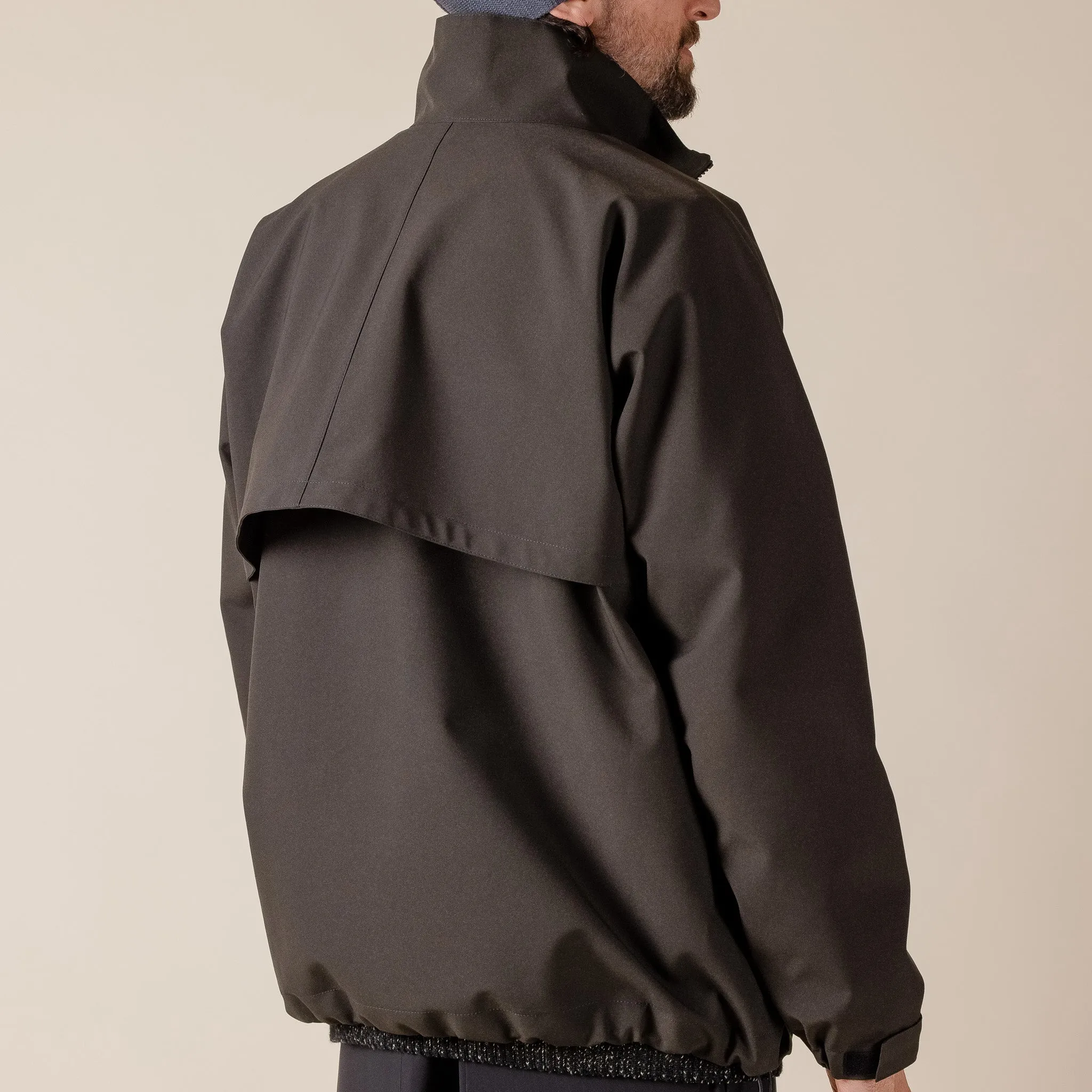 GR10K - GR3E3GGDH Gore-Tex 2L Bembecula Site Jacket - Dark Soil Grey