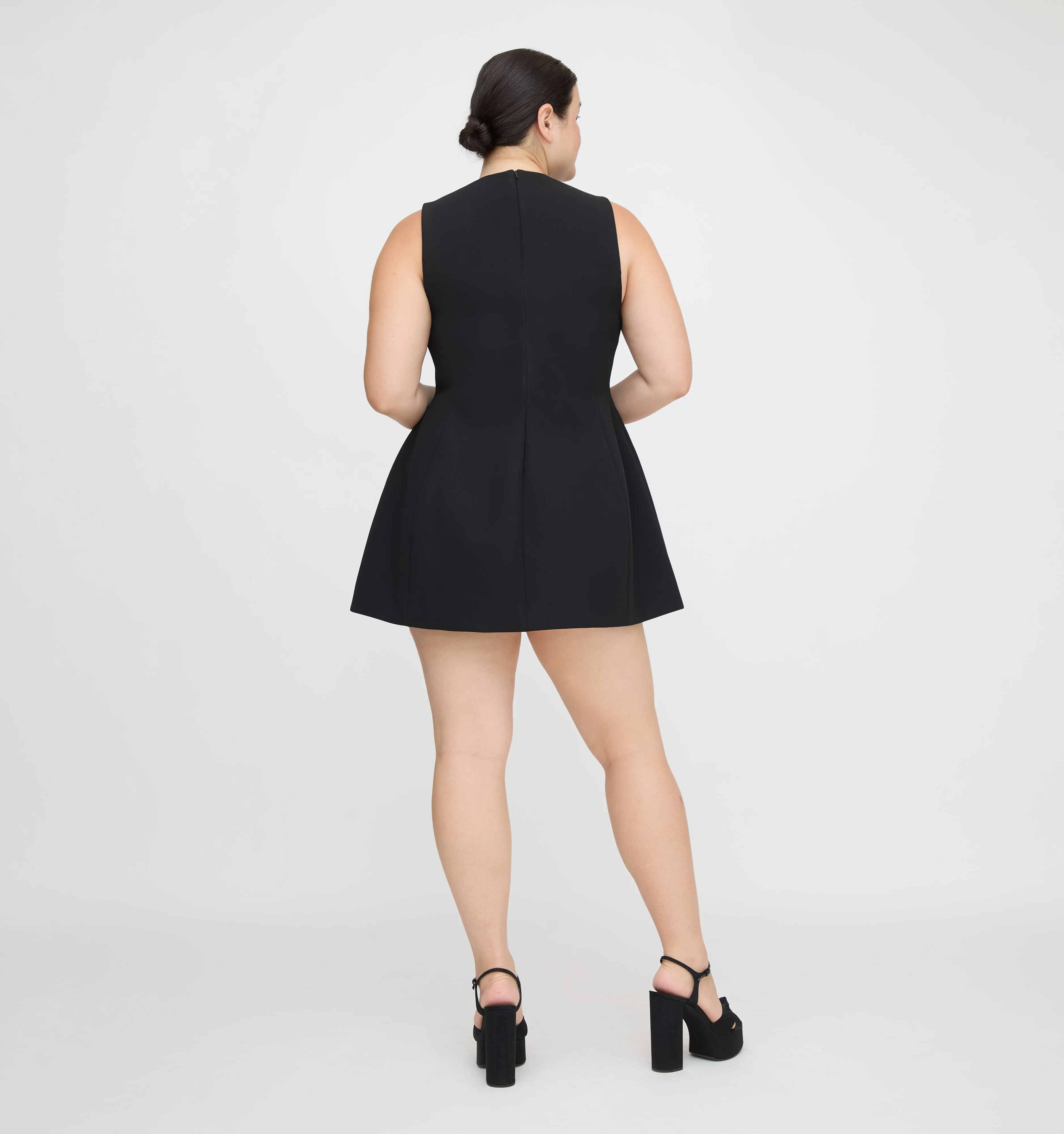 Ivory Blythe Bow Dress – Elegant and Chic Womens Eveningwear